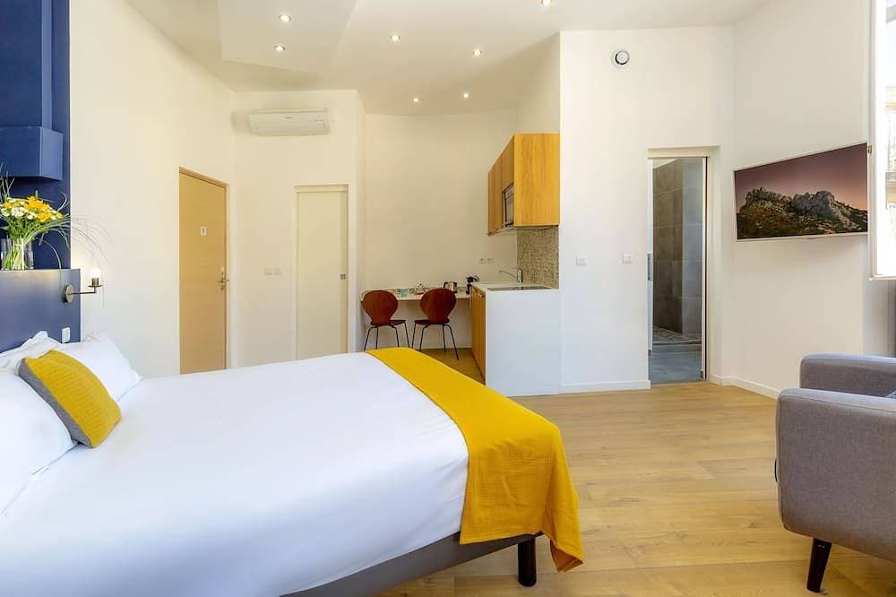 Foto 5 von 30: Apartment-Deluxe-Nasszelle-Hafenblick-A3 Marseille