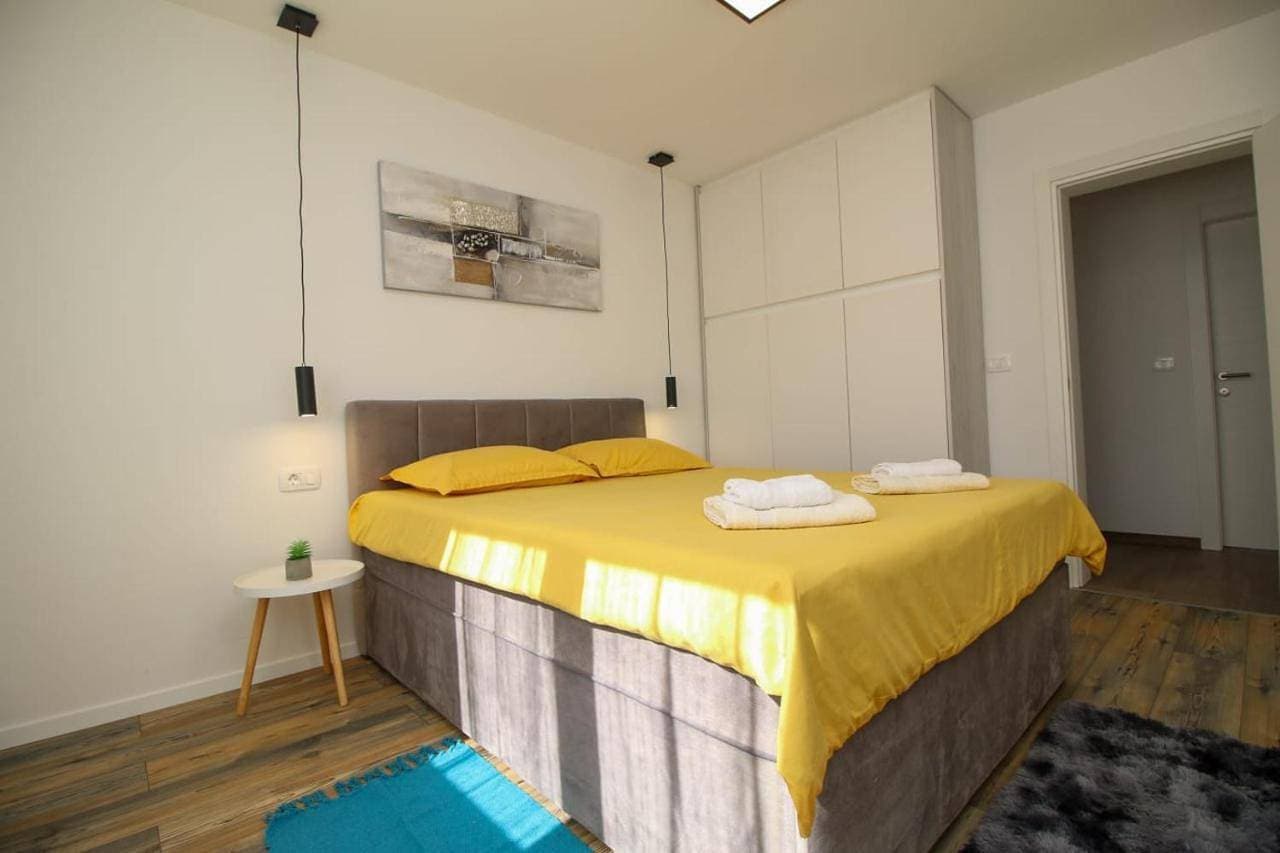 Foto 5 von 28: Three-Bedroom Apartment