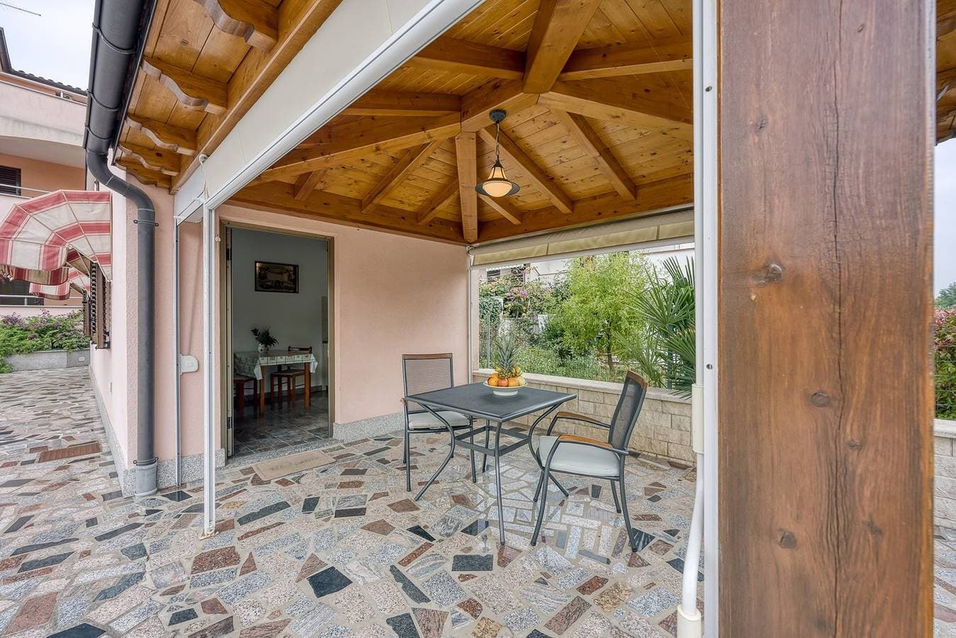 Foto 2 von 12: Ein Schlafzimmer - Haus Folo K1 - Rovinj