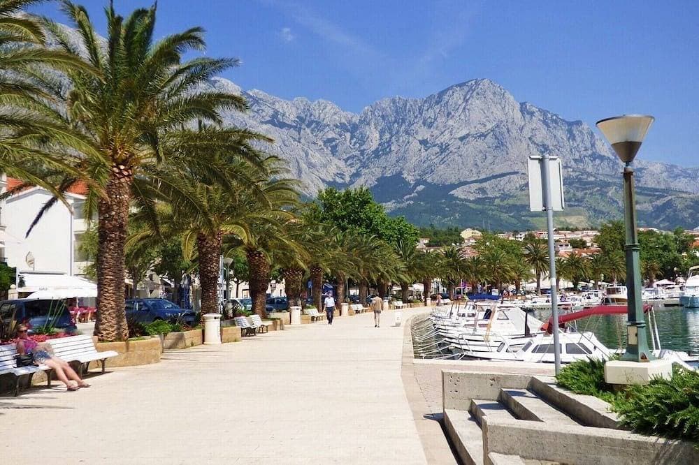 Foto 8 von 14: Ferienwohnungen und Zimmer Denis,, Baška Voda, hr