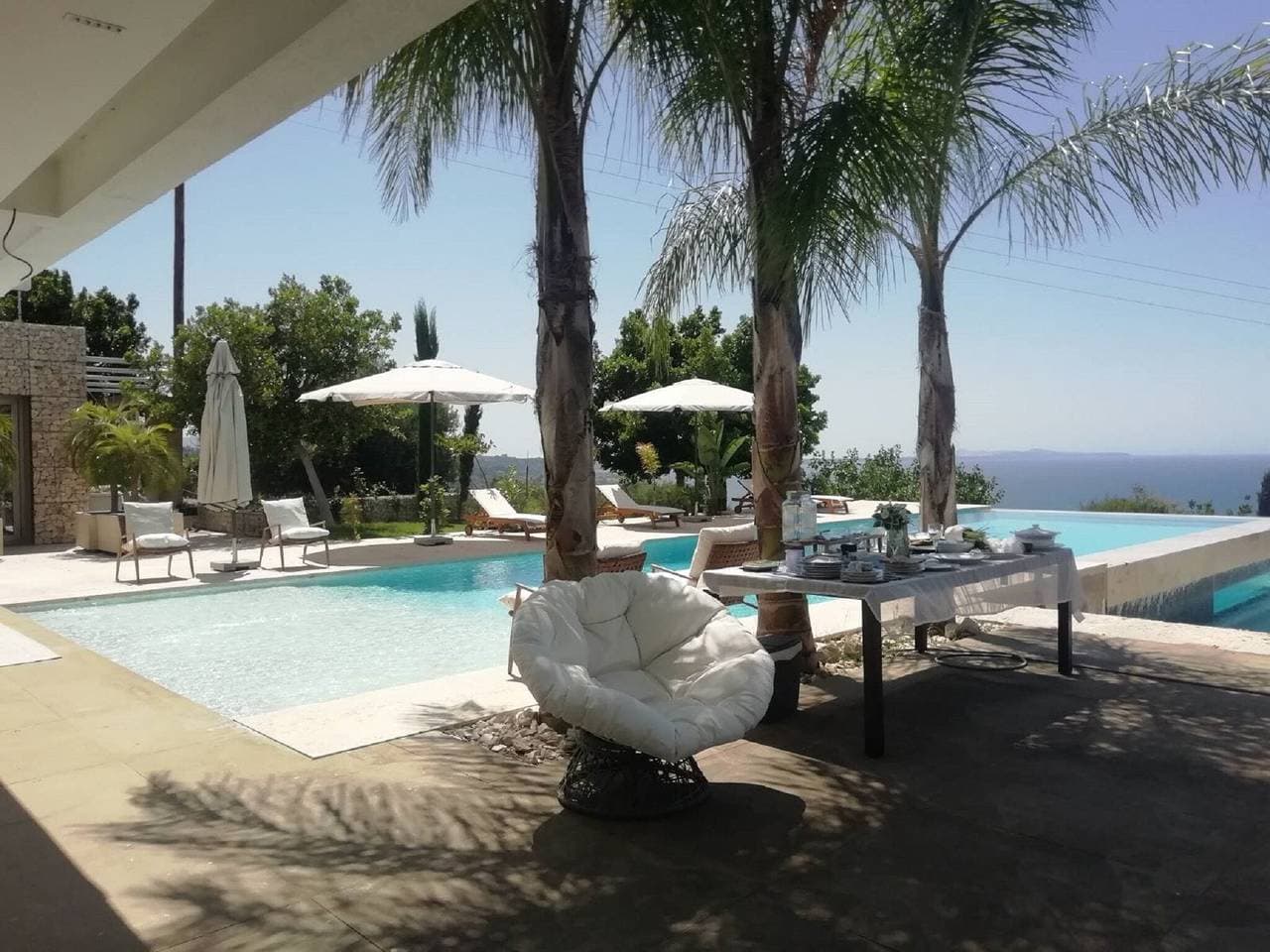 Foto 8 von 40: Villa in Patras mit Pool am Strand