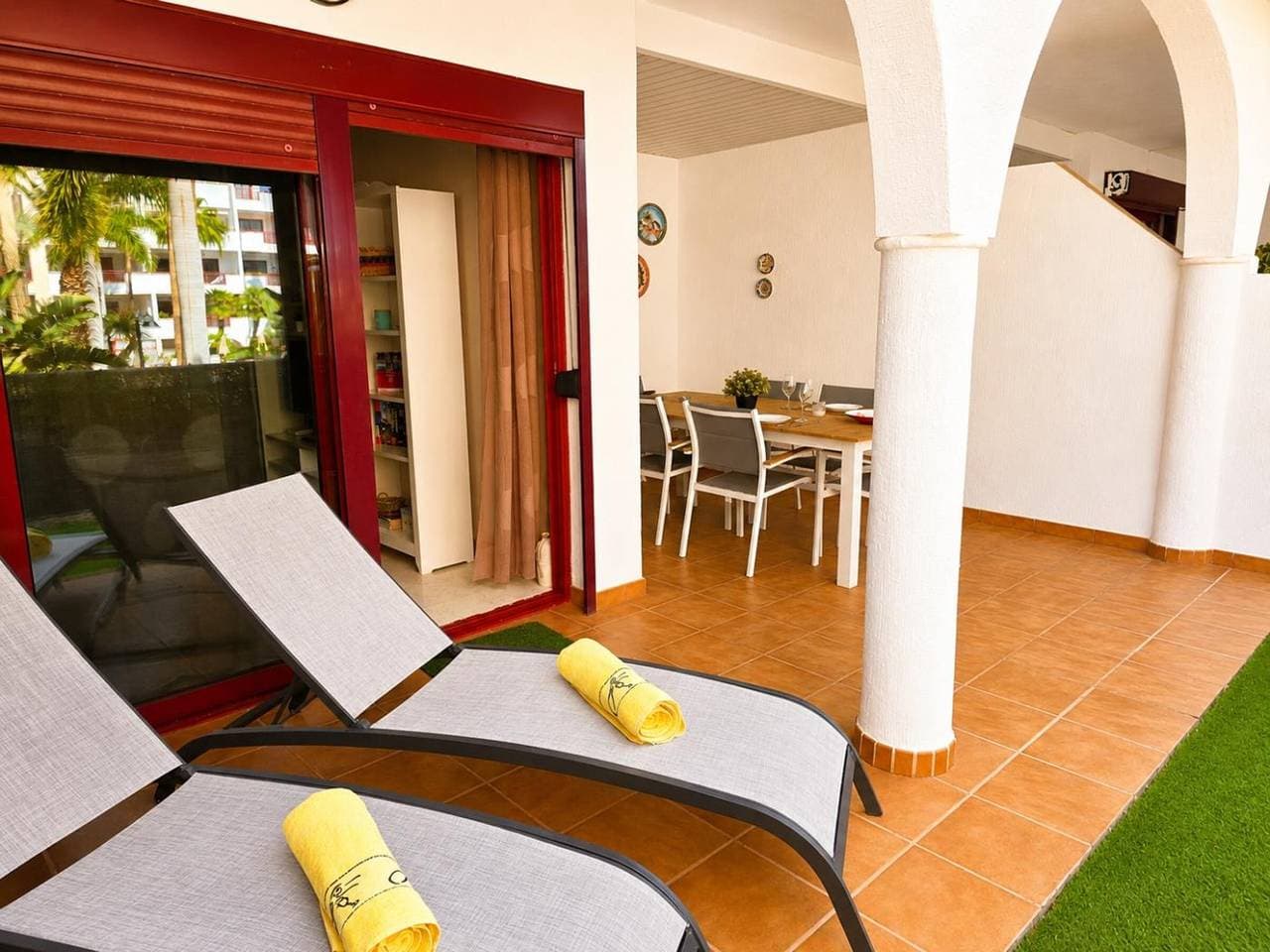 Foto 3 von 25: Oase Palm Mar - Charmante Wohnung mit Terrasse und Zugang zu Pools, nahe Strand und Annehmlichkeiten