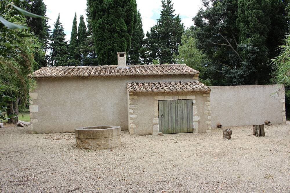 Foto 10 von 26: Schuppen im Herzen der Provence