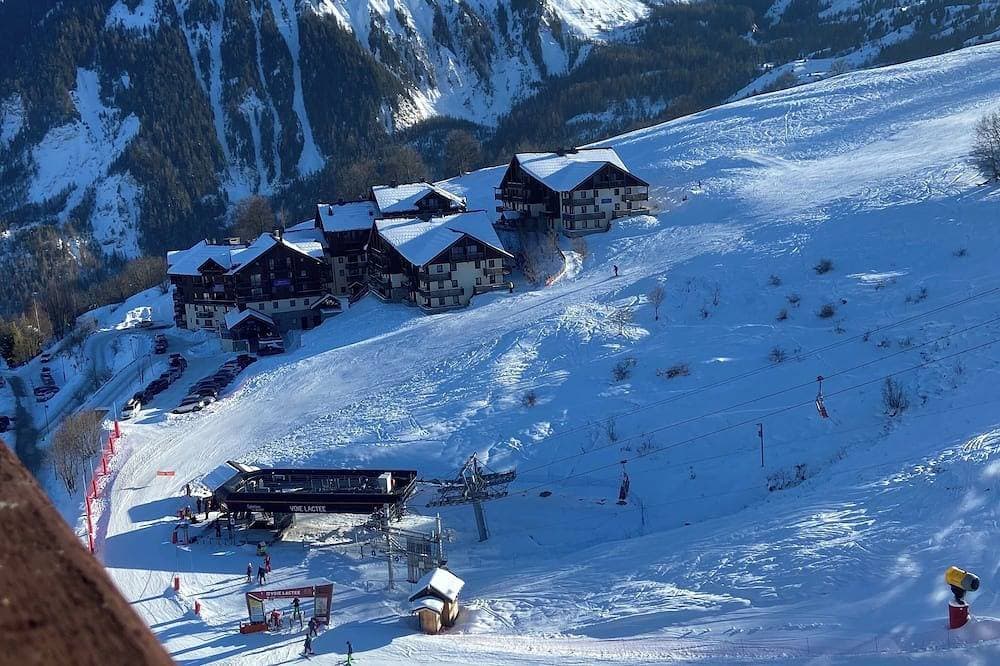 Foto 9 von 18: Le Corbier, Wohnung zu den Hängen der Füße