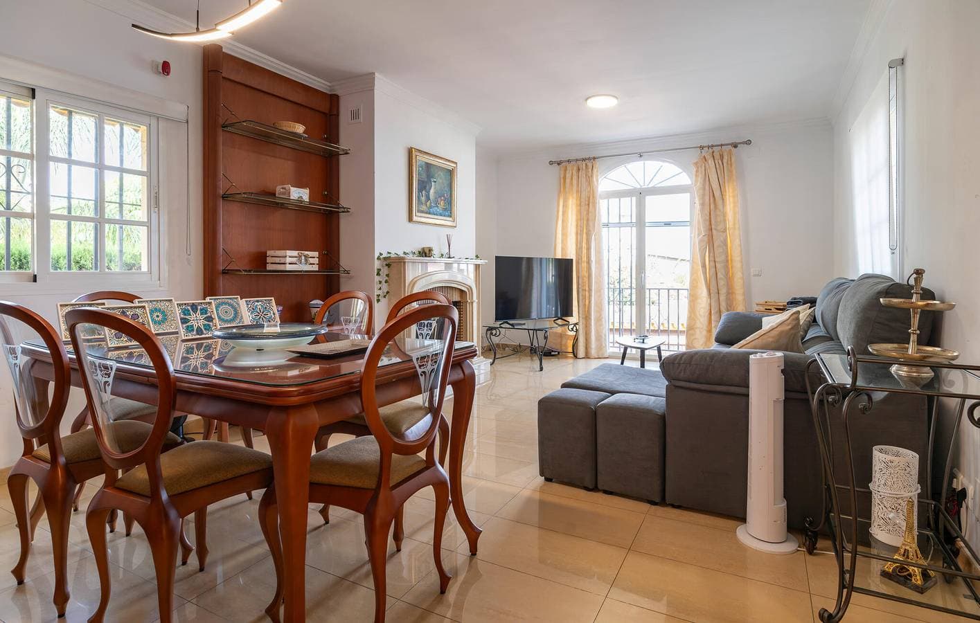 Foto 5 von 32: Apartment mit Meerblick, Pool und Küche, 700m zum Strand