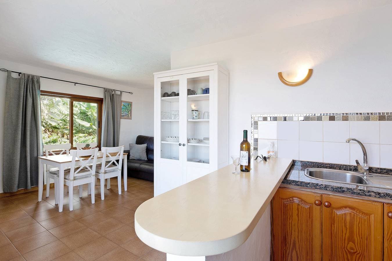 Foto 8 von 30: Ferienwohnung 'Casa Garten' mit Meerblick, privatem Pool und WLAN