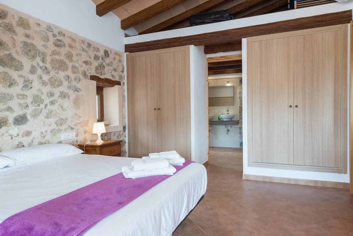 Foto 13 von 33: Sa Plana (Villa Calvia) – Fantastische Villa mit Privatpool, nur 1.5 km von Calvià und 7.9 km vom Meer entfernt. WiFi gratis