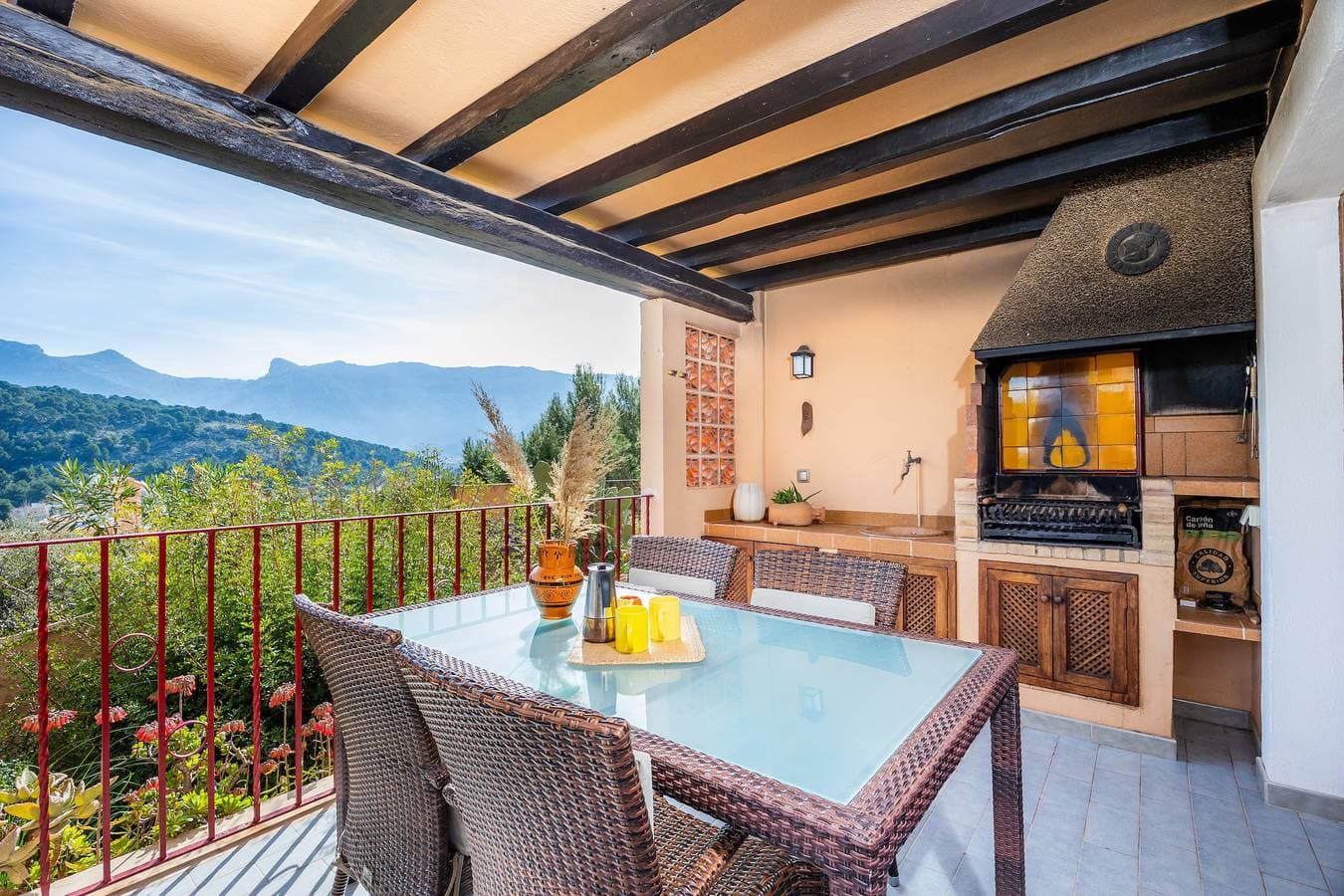 Foto 5 von 39: Renoviert 2026! Klimatisierte Wohnung mit Meerblick, Gemeinschaftspool und WLAN in Port de Sóller