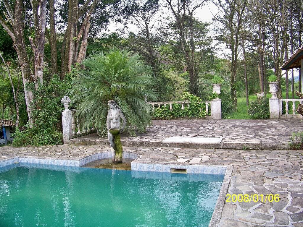 Foto 3 von 16: -Ladest Lobato-Headquarters Of Section XIX Farm