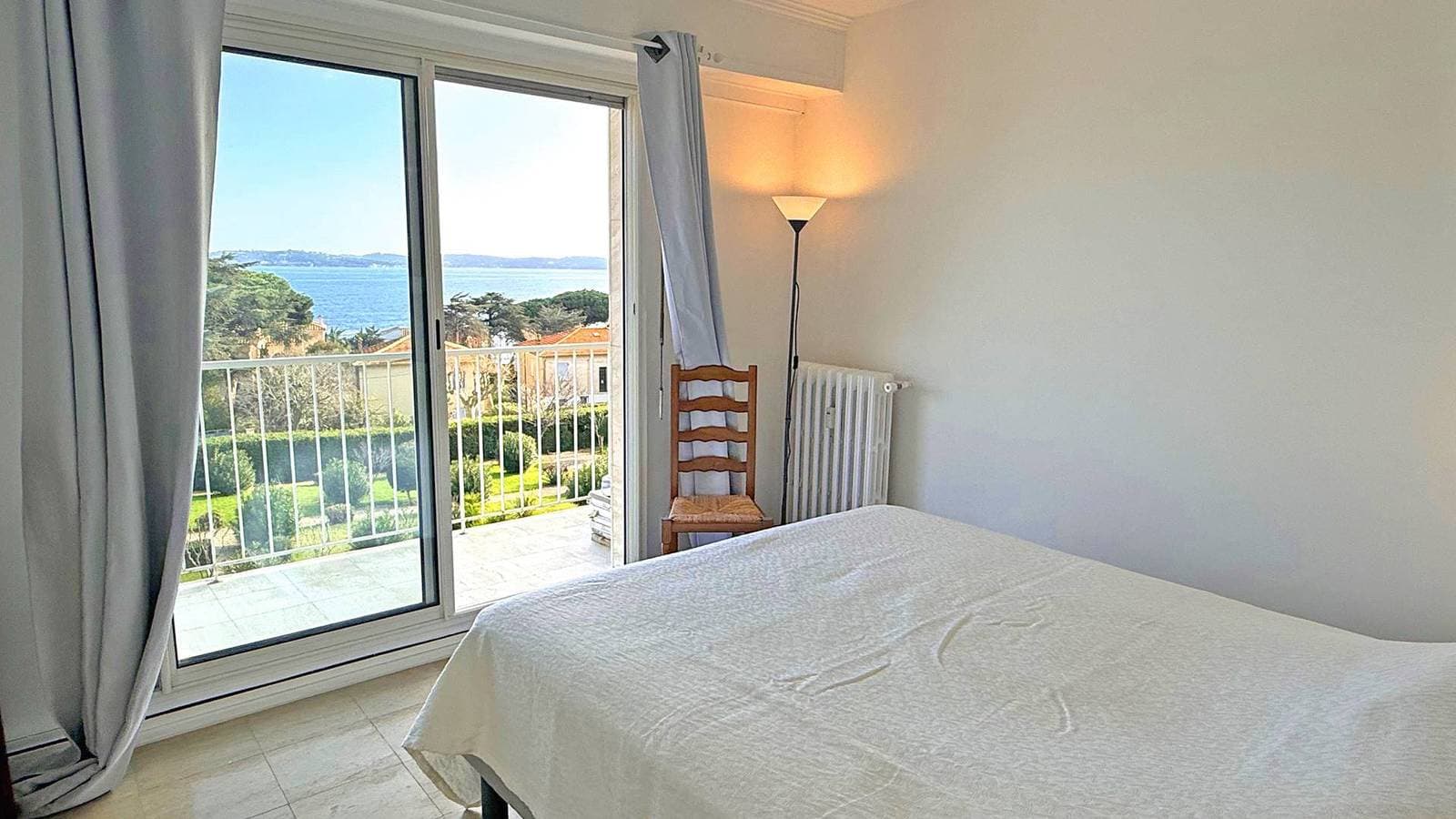 Foto 10 von 16: Wohnung T3 - 4 Personen - Außergewöhnlicher Meerblick - Klimaanlage - Nahe Strand und Stadtzentrum - Sainte Maxime
