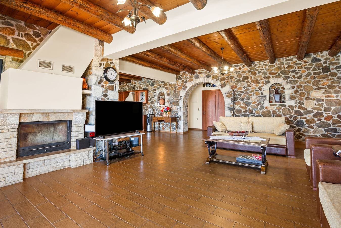 Foto 9 von 25: Villa für 6 Personen mit Balkon