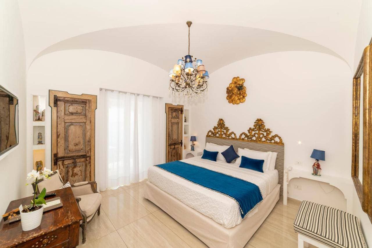 Foto 9 von 11: Double Room with Balcony and Sea View