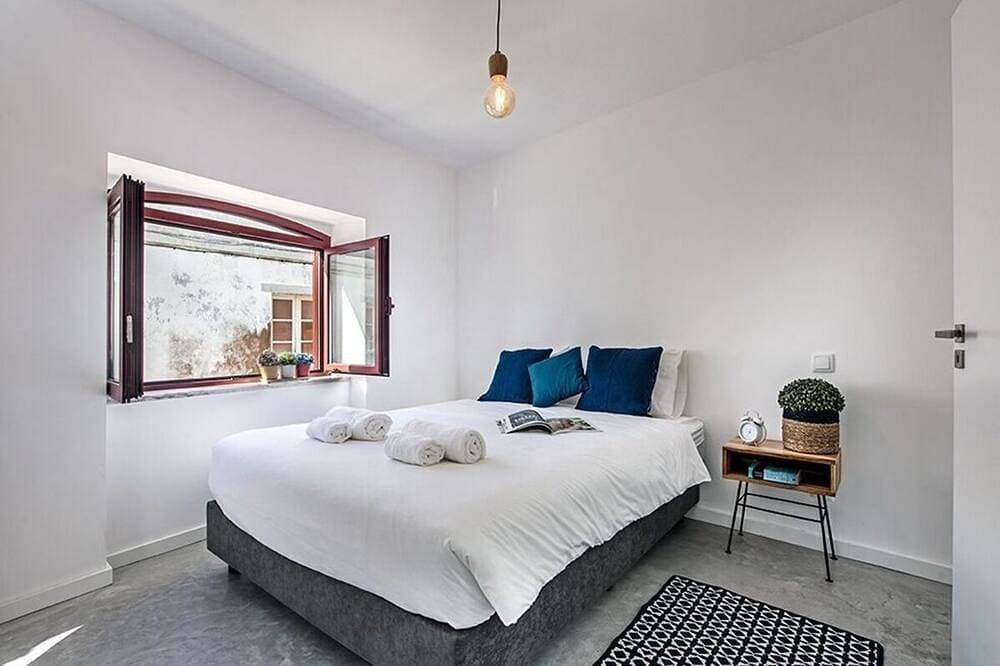 Foto 4 von 30: Einzigartiges 6-Bett-Zimmer Villa Albufeira mit privatem Pool Perfekt für bis zu 14 Personen