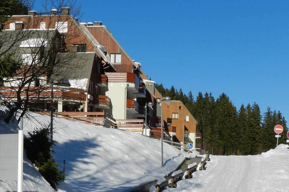 Foto 7 von 15: Bis 100m skipiste, blick tal/skipisten, balkon, parkmöglichkeiten, schließfach für die skier, 18m²