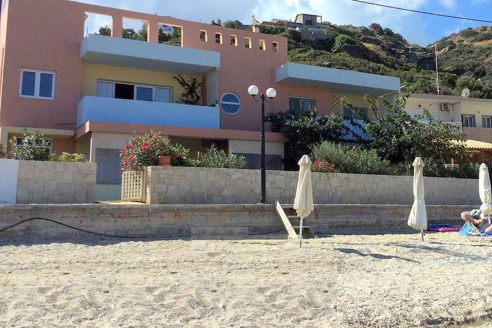 Traumwohnung in Top-Lage direkt am Strand gelegen, mit wunderschönem Meerblick 1