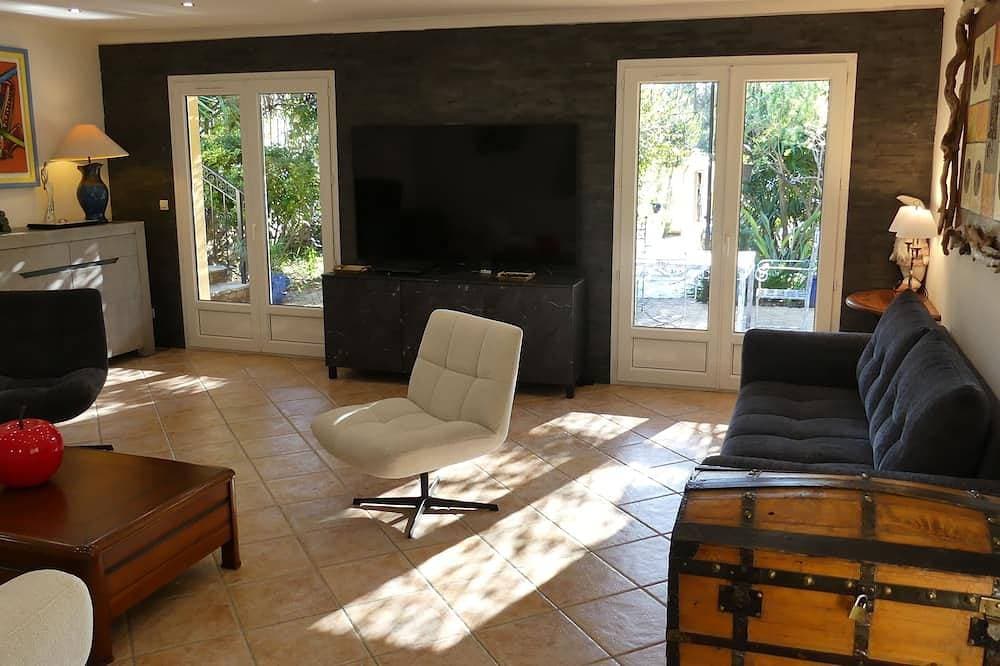 Foto 11 von 30: Charmante Villa in der Nähe von Cassis zwischen Meer / Hügeln 5mm Strände WIFI