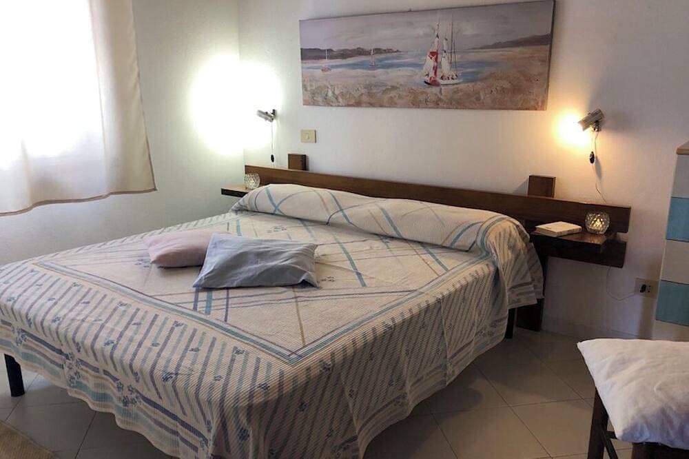 Foto 2 von 19: Three-room apartment Oleander 80 mt beach Porto Taverna