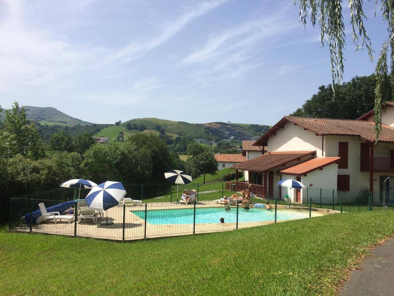 Foto 6 von 35: Apartment with Mountain View