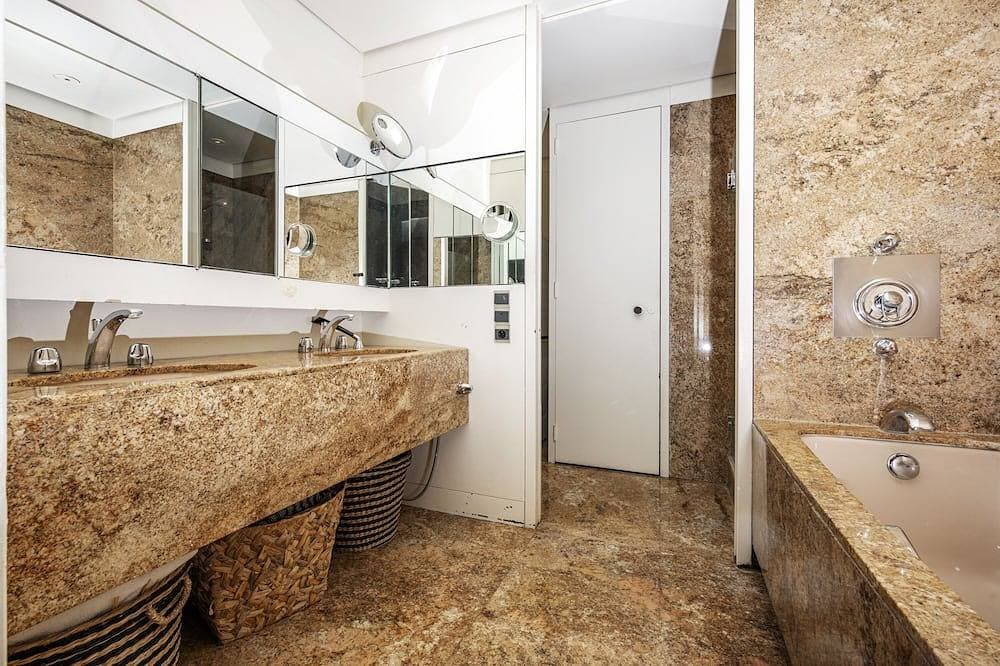 Foto 10 von 30: Appartement de Luxe Service Vip - Heptathlon