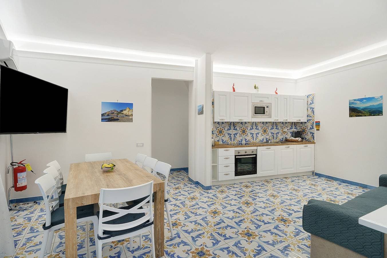 Foto 4 von 36: Ferienhaus 'Vincanto Maiori Amalfi-Küste' mit Bergblick, WLAN und Klimaanlage