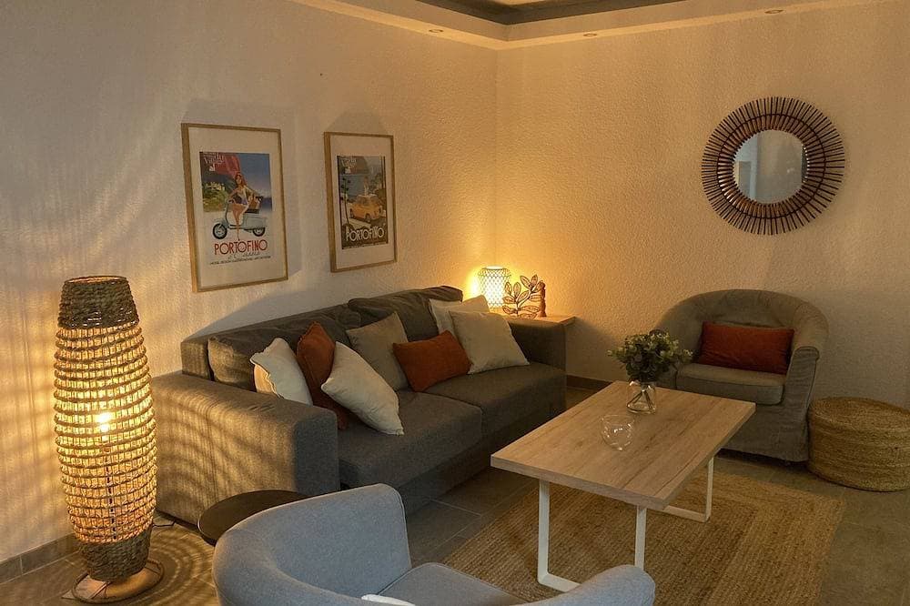 Foto 12 von 30: Appartement de Standing Cassis Bellevue. Animaux Acceptés, Avec Piscine 25 m
