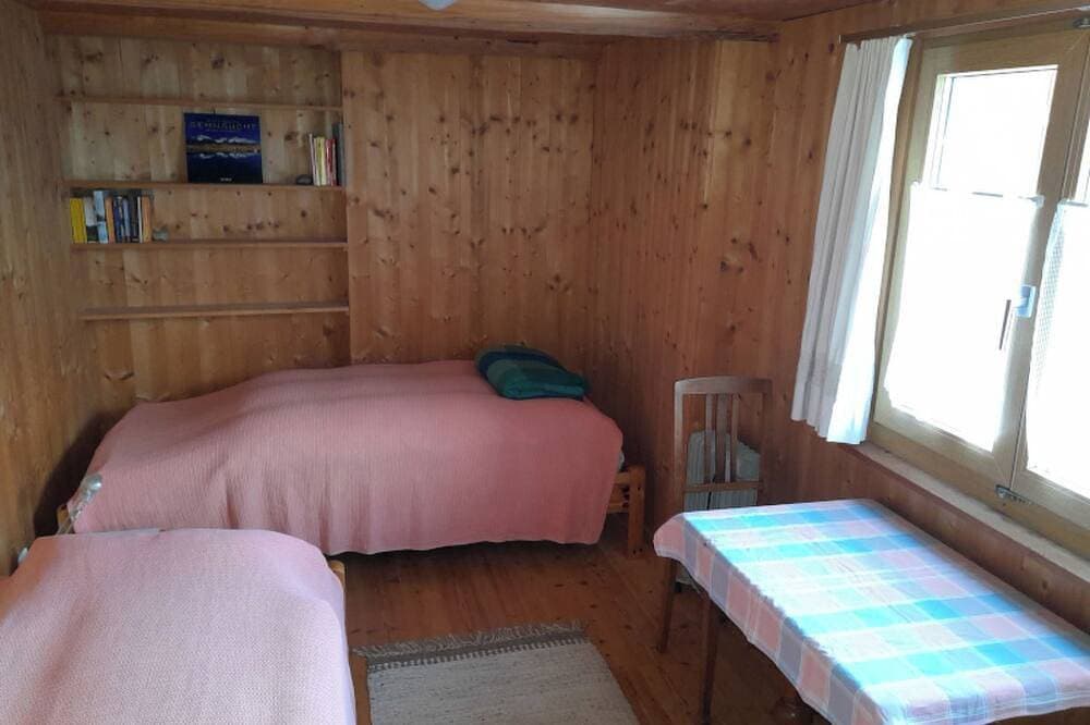 Foto 3 von 19: Ferienwohnungen Jörihus A&B, (Medels)