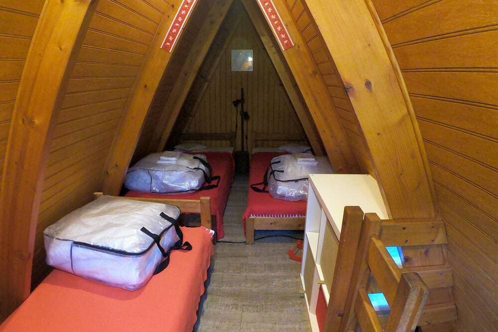 Foto 2 von 17: Family Chalet in Guzet 1400 - Mountain View - Sleeps 5