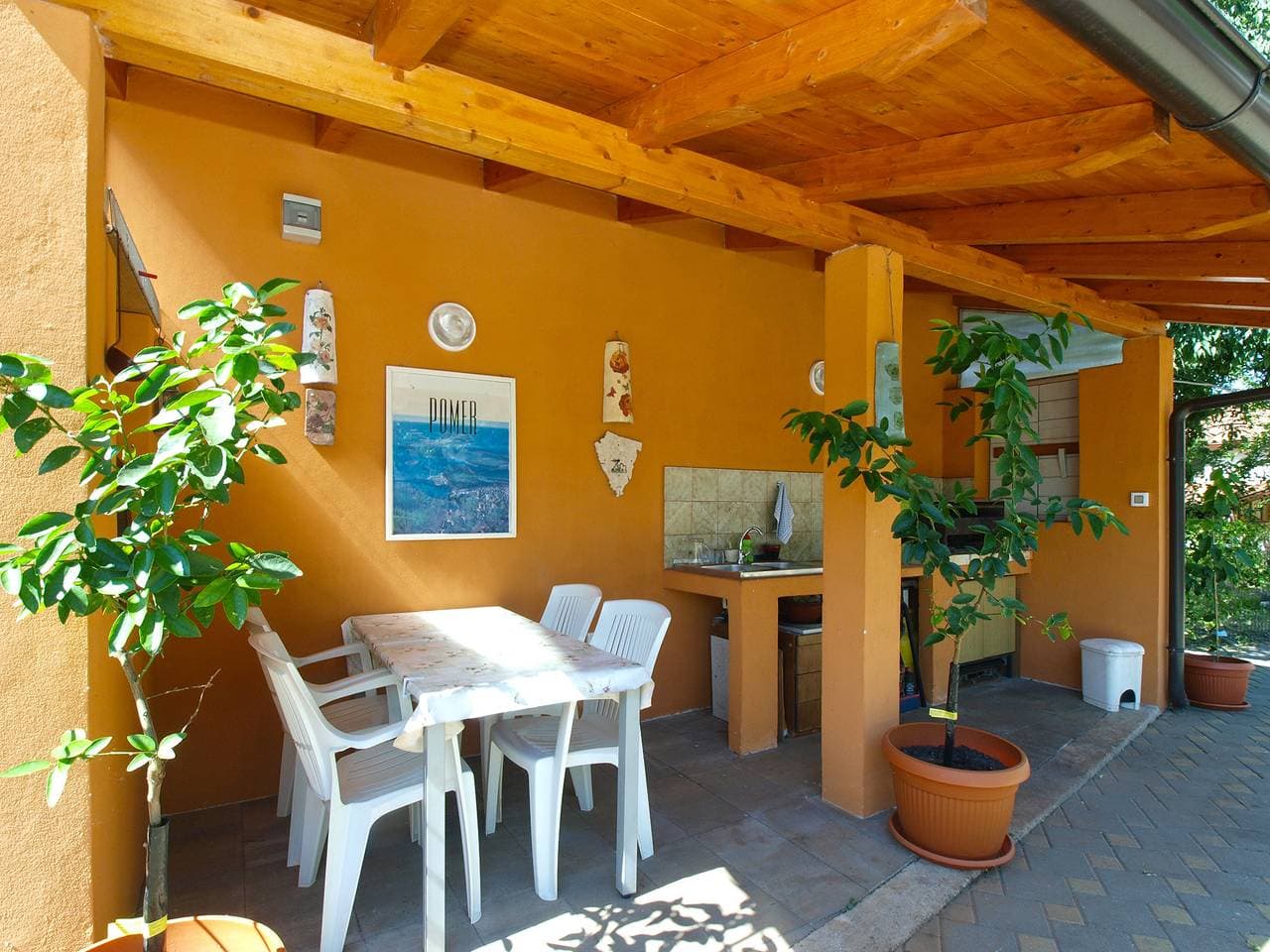 Foto 3 von 26: Ferienwohnung für 3 Personen mit Terrasse