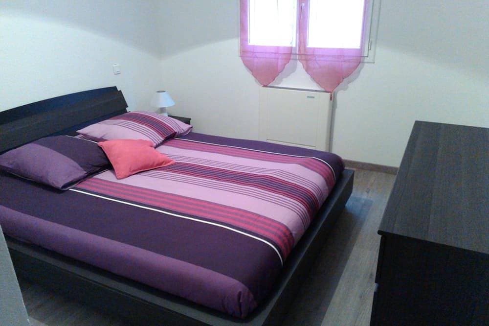 Foto 7 von 25: T3 - First floor - With swimming pool - Rated 5 * furnished for tourism