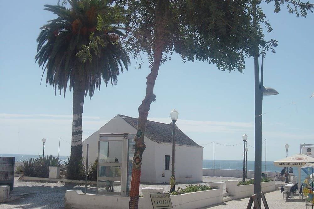 Foto 13 von 27: T1 ruhigen sonnigen Balkon mit Blick auf das Meer und die Landschaft Armacao de Pera Algarve