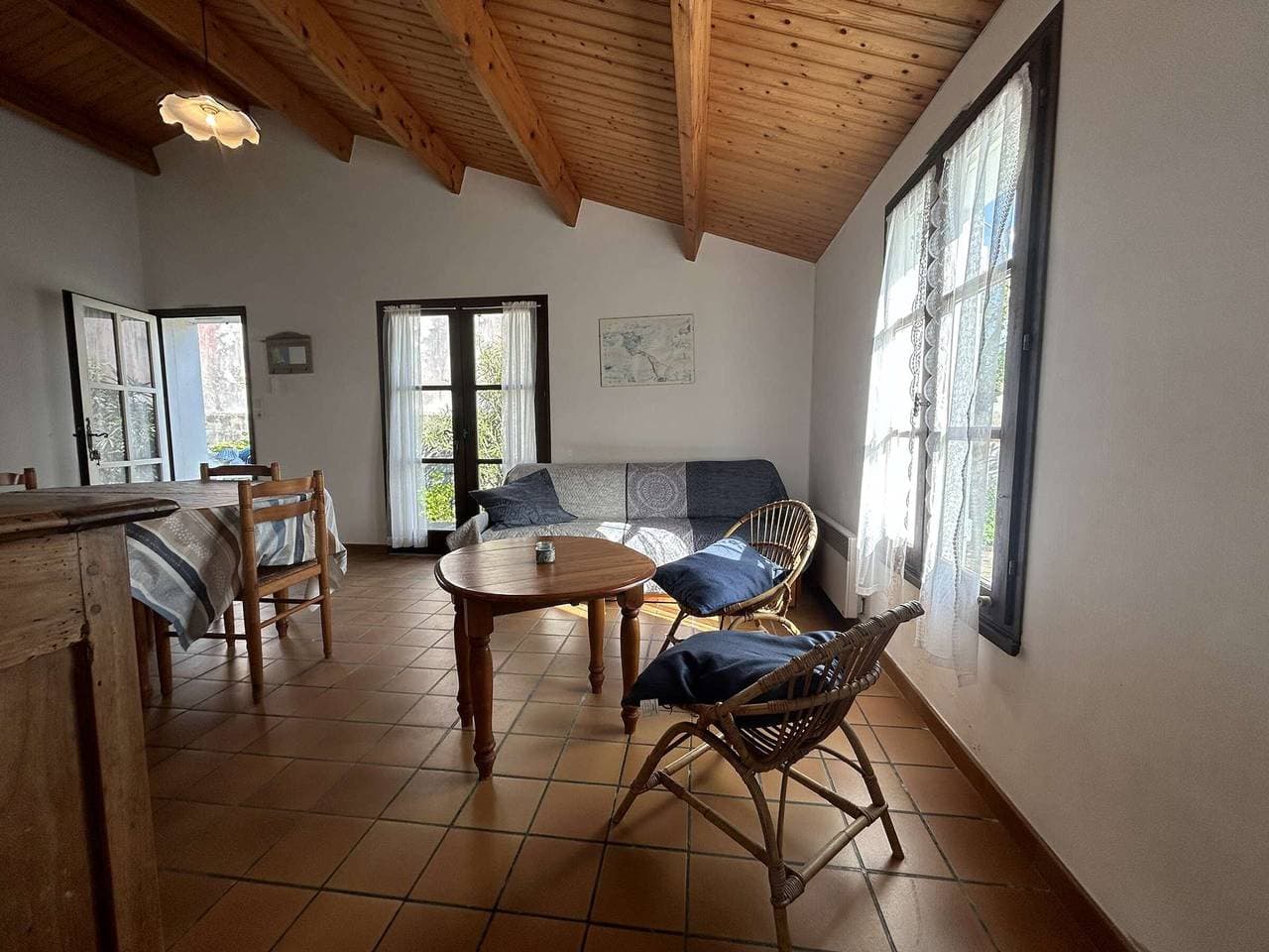 Foto 5 von 12: Gemütliches Haus mit Garten, Terrasse und Parkplatz, 4 Schlafplätze, in Strandnähe