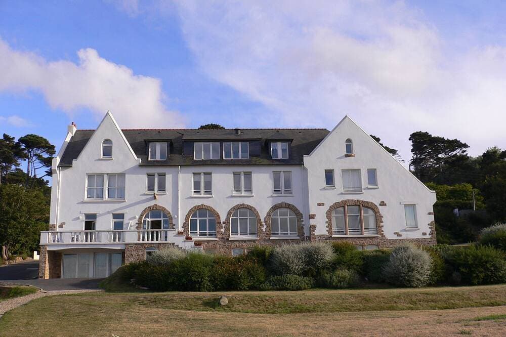 Foto 4 von 6: Bel Appartement vue sur Mer - à 200 Mètres de la Plage de Primel