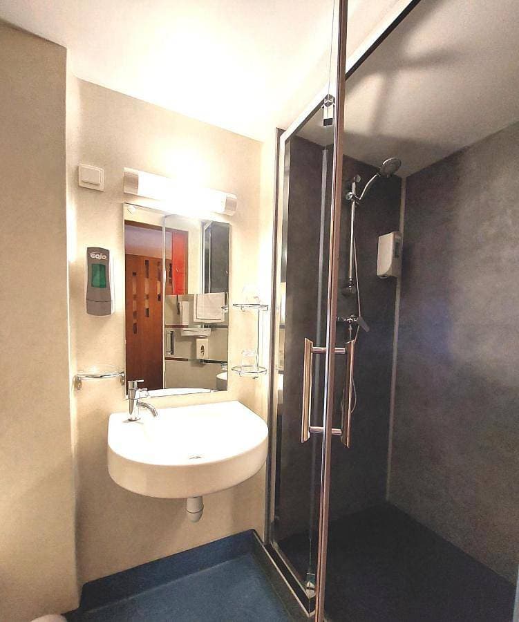 Foto 2 von 6: Triple Room