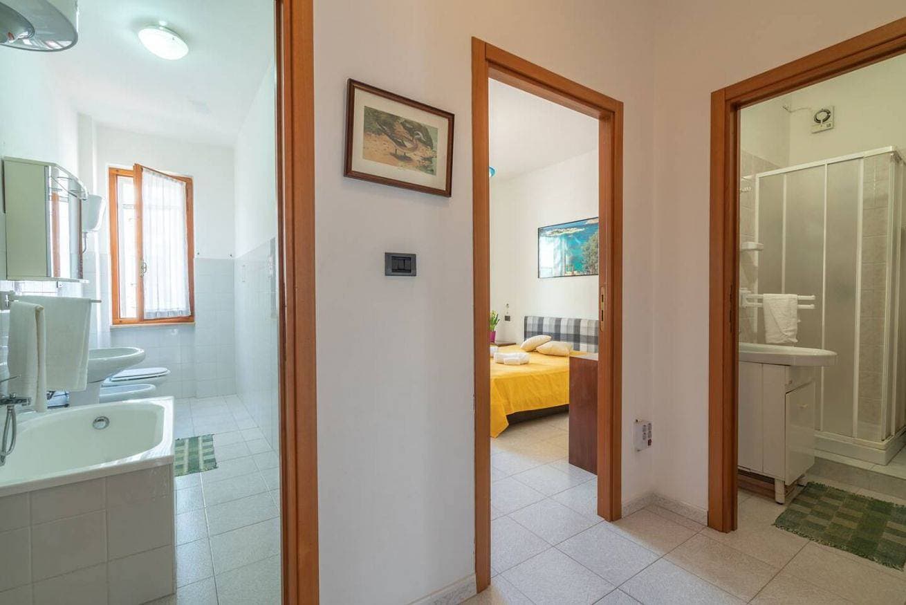 Foto 3 von 25: Ferienwohnung für 4 Personen mit Balkon/Terrasse