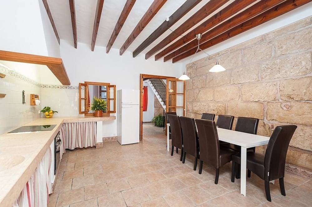 Foto 12 von 27: Ferienhaus mit Pool in Alcudia mit Terrasse im Innenhof, nur 1km zum Strand