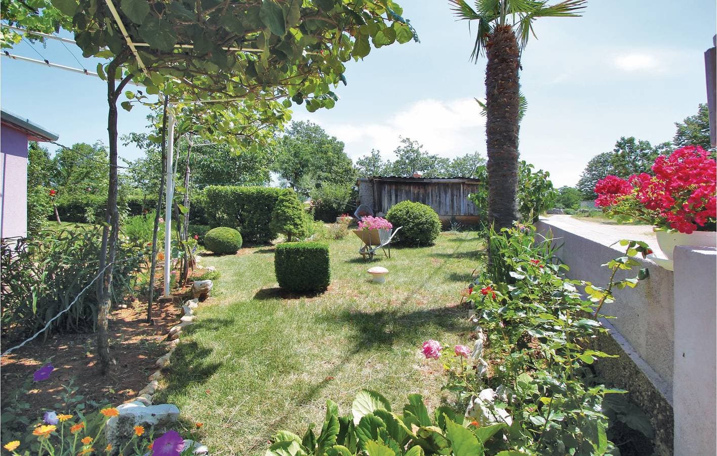 Foto 5 von 29: Reizende 1-Zimmer-Wohnung mit Terrasse, WLAN und Parkplatz in der Nähe des Flusses und des Stadtzentrums
