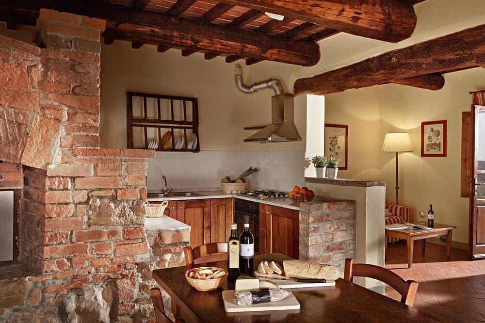 Foto 10 von 15: Forno – Panoramische Wohnung mit Pool und privater Terrasse