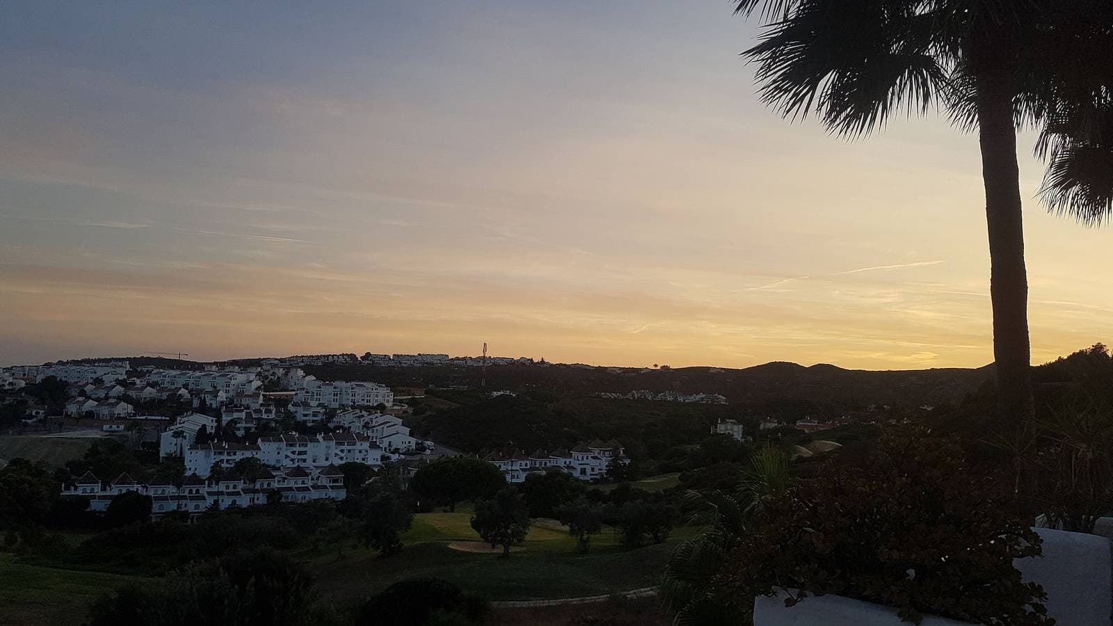 Foto 8 von 42: Modernes, renoviertes Apartment mit 2 Betten und 2 Bädern, hervorragendem Meer- und Golfblick