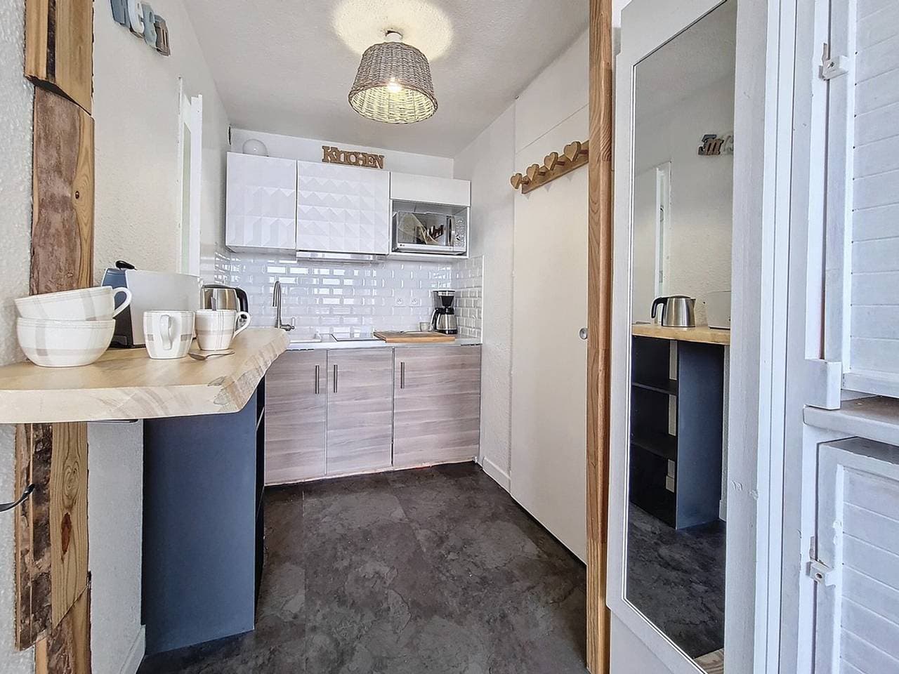 Foto 7 von 15: Renoviertes Studio mit Balkon - Croisette Viertel