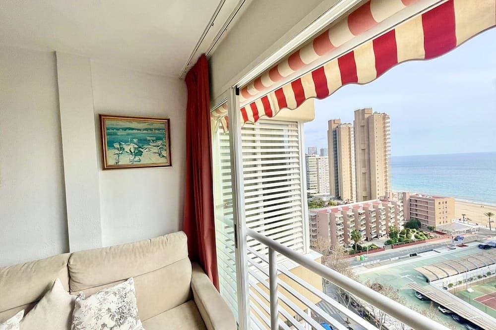 Apartment In Av Mediterraneo 1