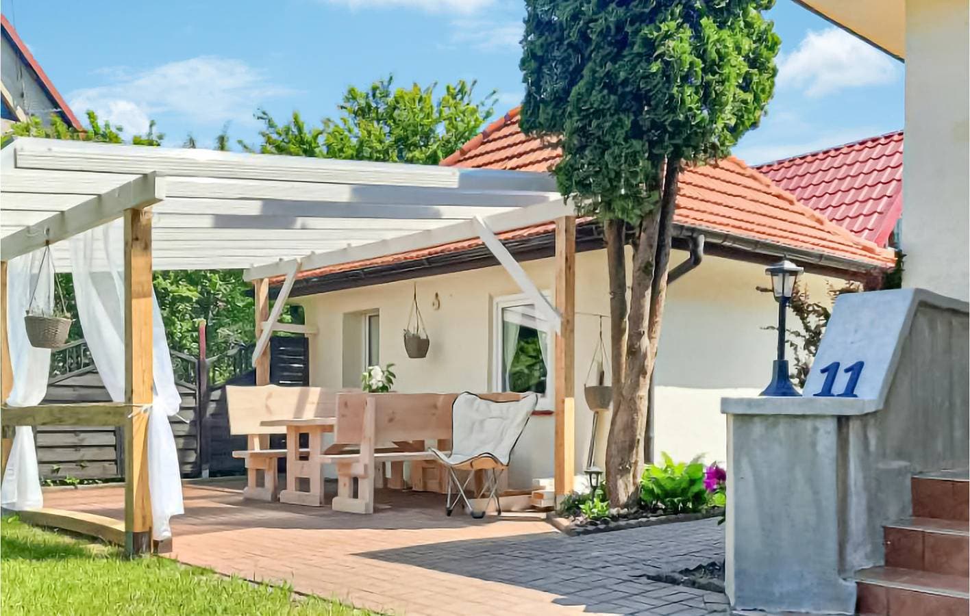 Foto 7 von 21: Ferienhaus für 10 Personen mit Terrasse