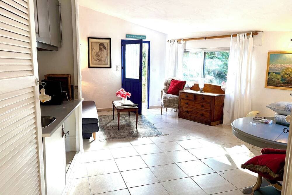 Foto 7 von 26: Sweet Pea sunny cottage in Vence with pool garden private parking