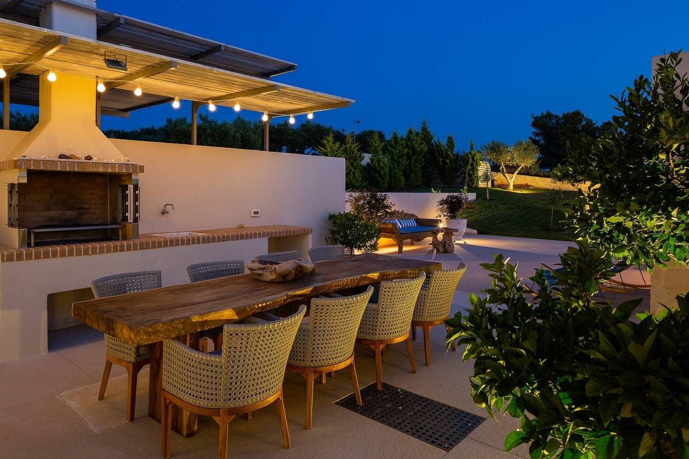 Foto 10 von 78: Villa für 10 Personen mit Garten