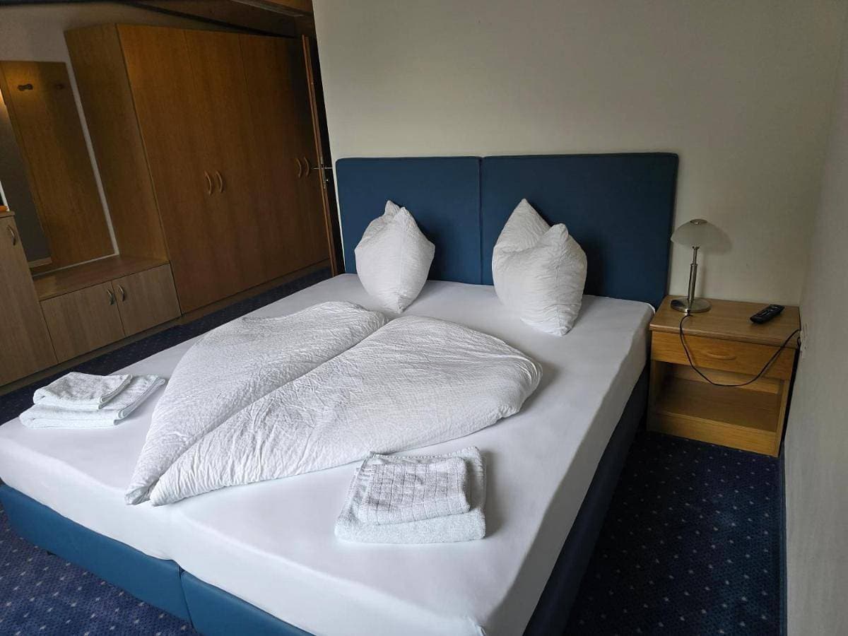 Foto 3 von 10: Double Room with Terrace