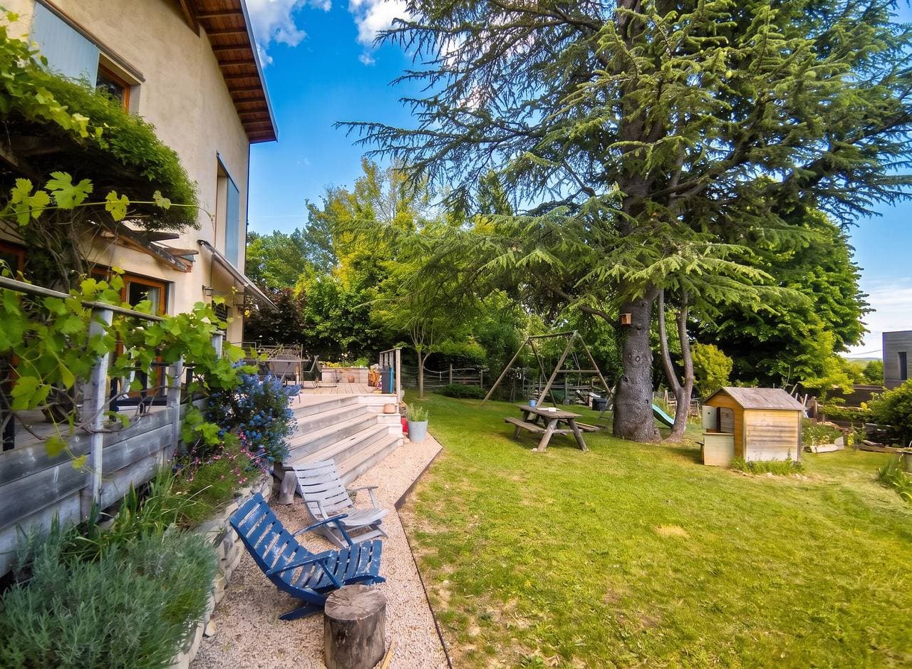 Foto 12 von 49: Familienfreundliches Haus mit großem Garten in Mane