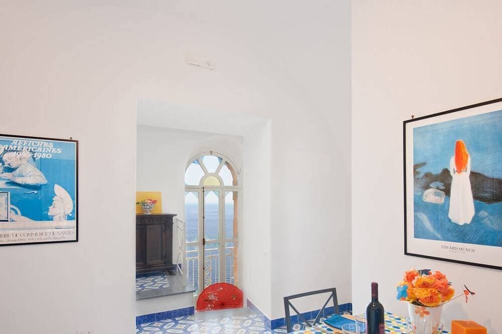 Foto 4 von 10: Luxuriöses Apartment in Amalfi in Strandnähe, herrliche Aussicht, Parkplatz auf Anfrage