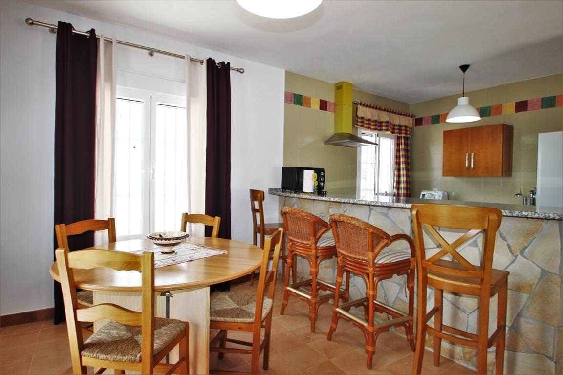 Foto 8 von 13: Privater Pool, nahe des Strandes Fuente del Gallo, Grillterrasse, Wifi  - Casa Eugenia -