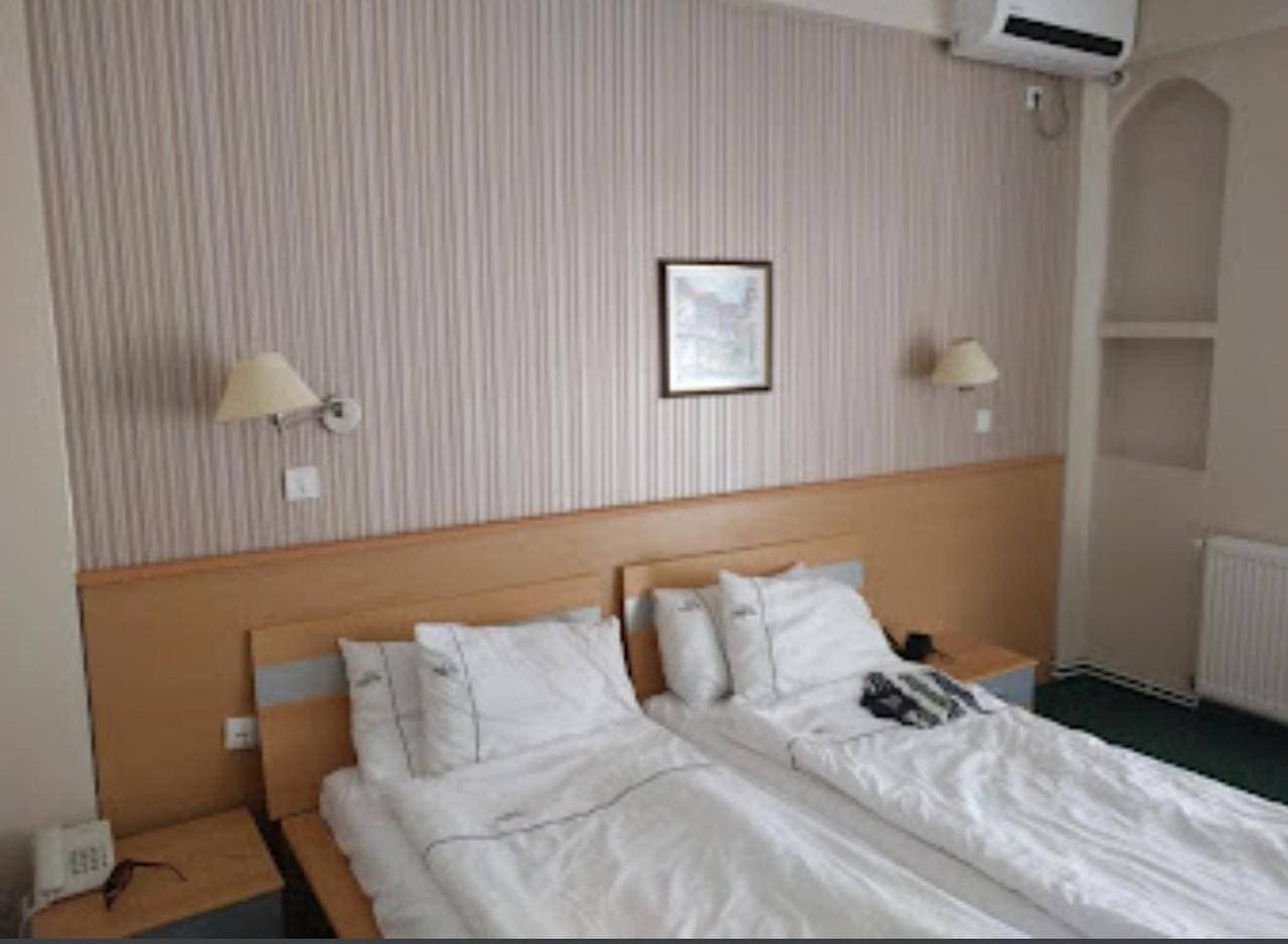 Foto 6 von 10: Double Room with Balcony