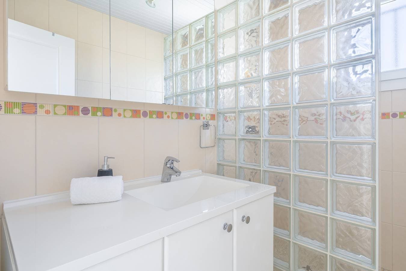 Foto 13 von 15: Ferienhaus für 8 Personen mit Balkon