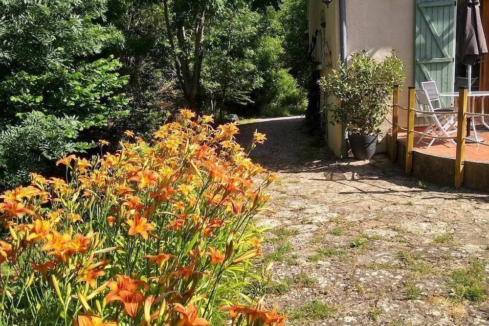 Foto 10 von 26: Umgeben von Wäldern, Ausläufern und Flüssen, geräumigen Gite im Cathare Country